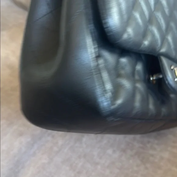 Chanel Black Quilted Bag - Picture 10 of 12